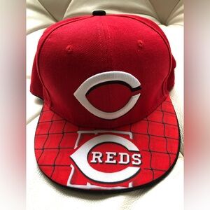 cincinnati reds men’s hat